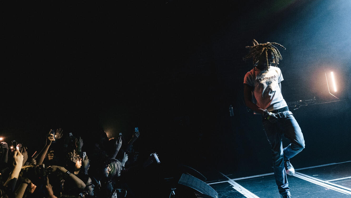 AUXLDN: PRETTFUN HEADLINE 2026